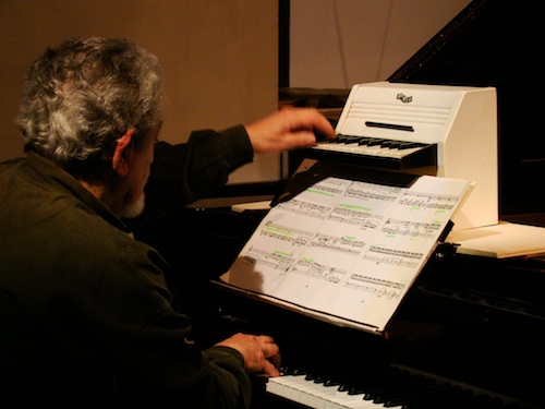 Mario Bertoncini al pianoforte